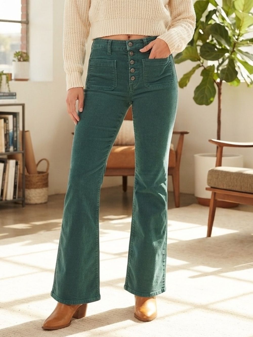 Take 50% OFF- American Eagle Teal Corduroy Flare Button-Front Pants, Size-8